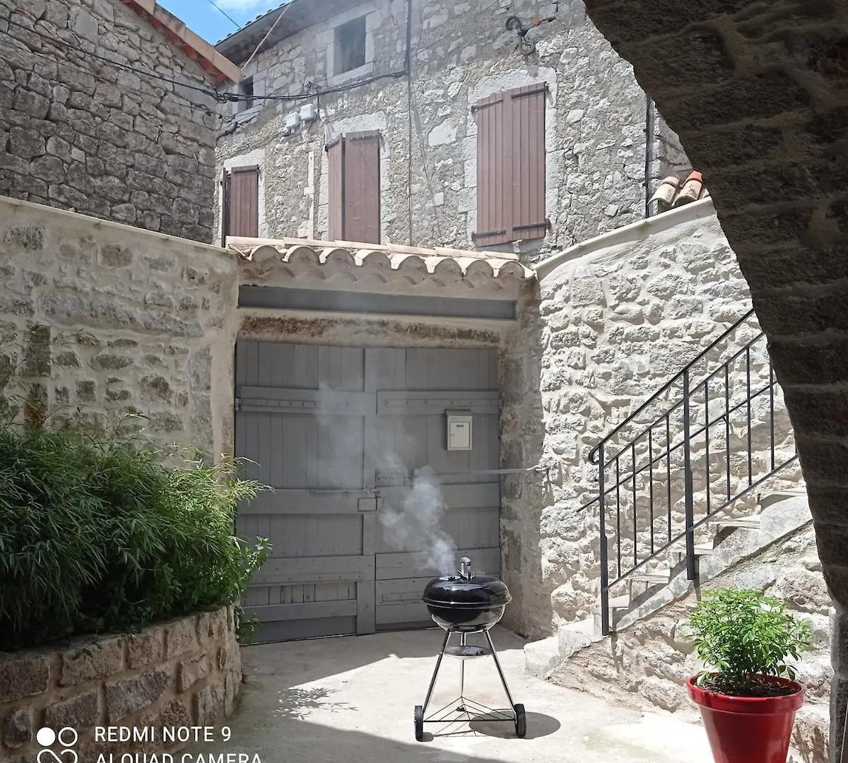 Gite Les Chapeletas Au Coeur De L'Ardeche Saint Alban Auriolles